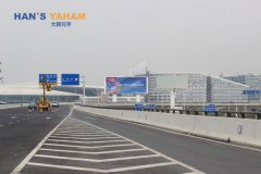j9国际集团全彩屏“靓身”T3新航站楼